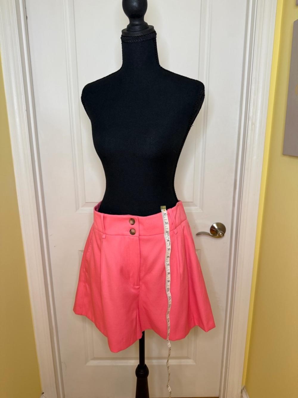 Reiss Pembury short Coral Pink High-Waist Skort with Double Button, size 12.